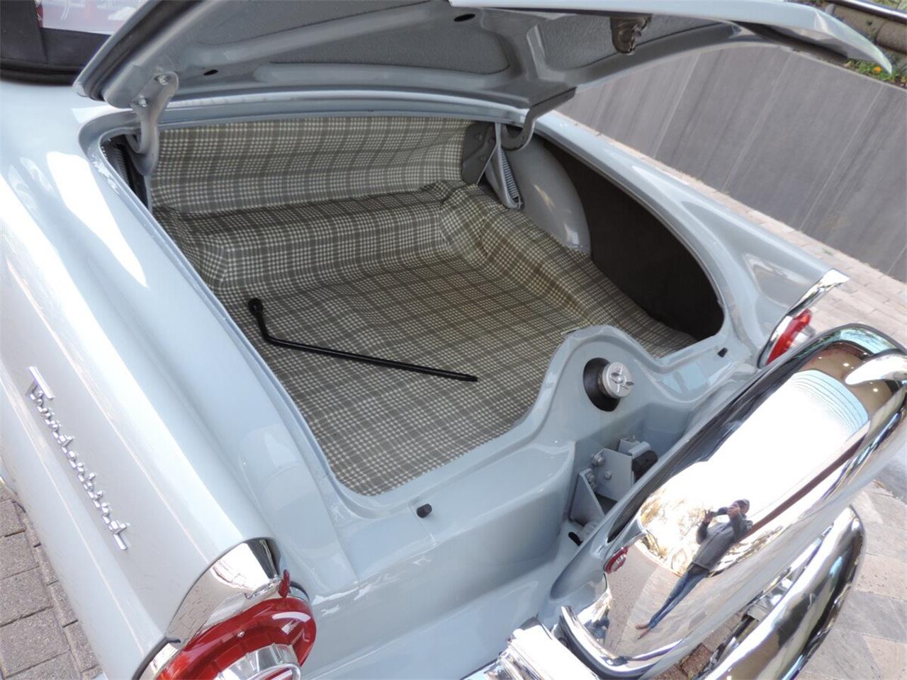 Ford-Thunderbird-1956-Navajo-Gray-RedWhite-26