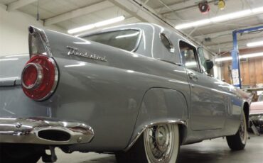 Ford-Thunderbird-1956-Navajo-Gray-RedWhite-3