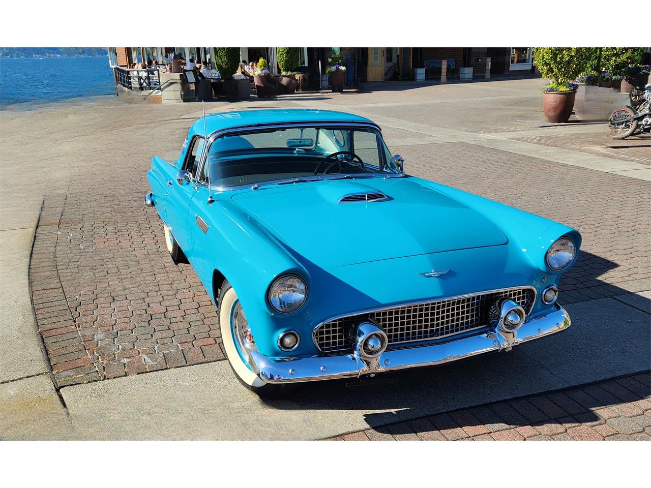 Ford-Thunderbird-1956-Peacock-Blue-WhiteBlack-11