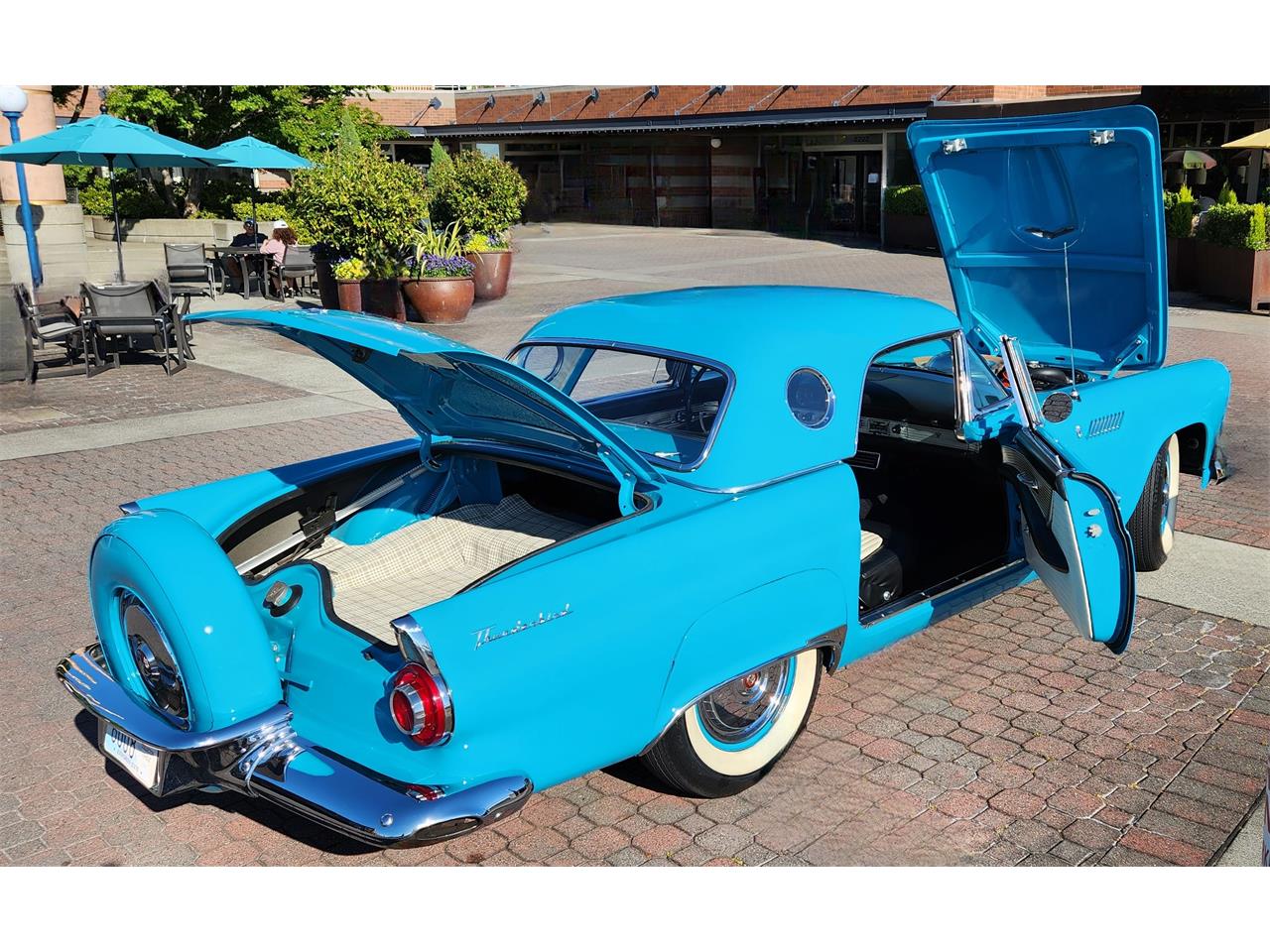 Ford-Thunderbird-1956-Peacock-Blue-WhiteBlack-4