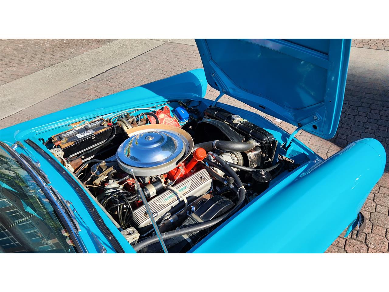 Ford-Thunderbird-1956-Peacock-Blue-WhiteBlack-5