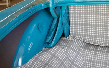 Ford-Thunderbird-1956-Peacock-Blue-Whitepeacock-blue-17