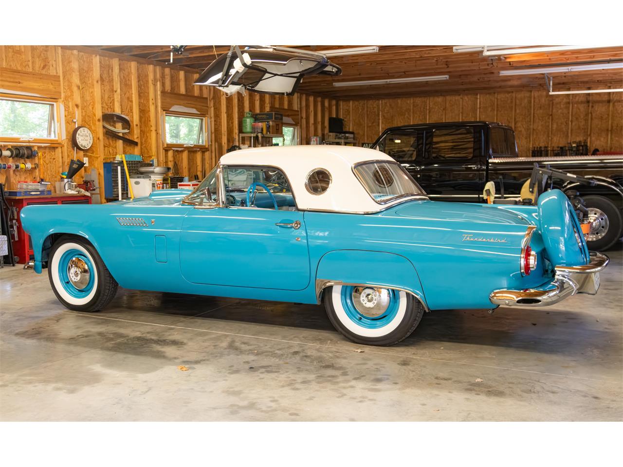 Ford-Thunderbird-1956-Peacock-Blue-Whitepeacock-blue-18