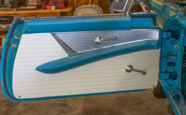 Ford-Thunderbird-1956-Peacock-Blue-Whitepeacock-blue-7