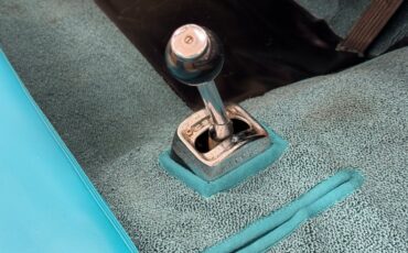 Ford-Thunderbird-1956-Raven-Black-Peacock-Blue-35