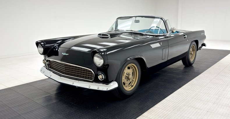 Ford-Thunderbird-1956-Raven-Black-Peacock-Blue-39