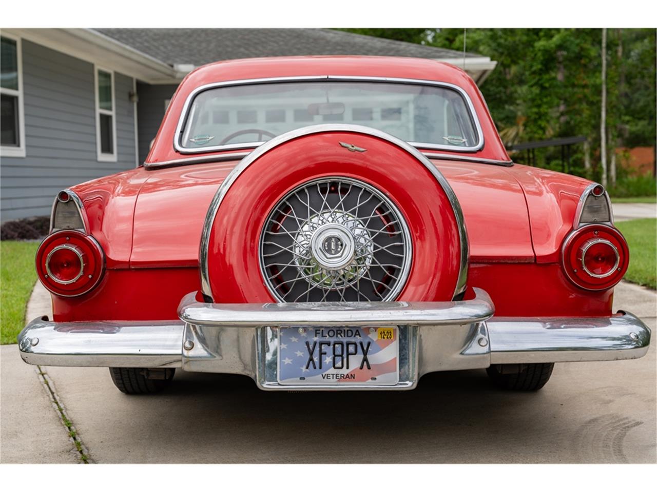 Ford-Thunderbird-1956-Red-Red-and-white-14
