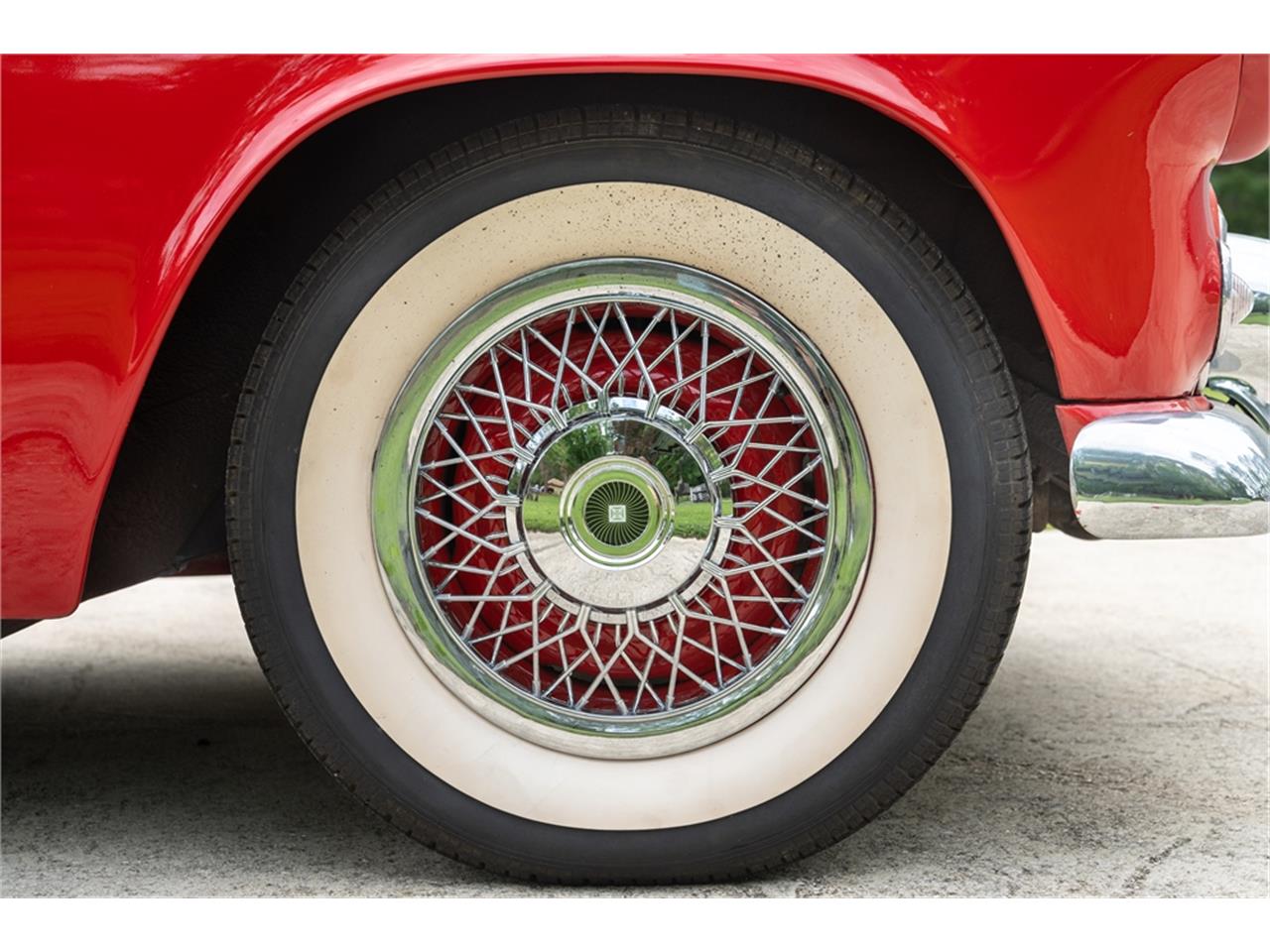 Ford-Thunderbird-1956-Red-Red-and-white-34