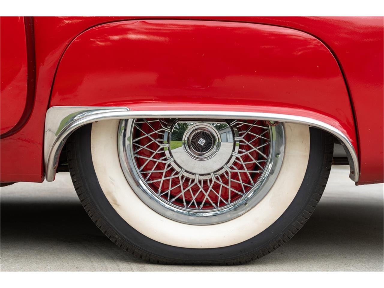 Ford-Thunderbird-1956-Red-Red-and-white-35