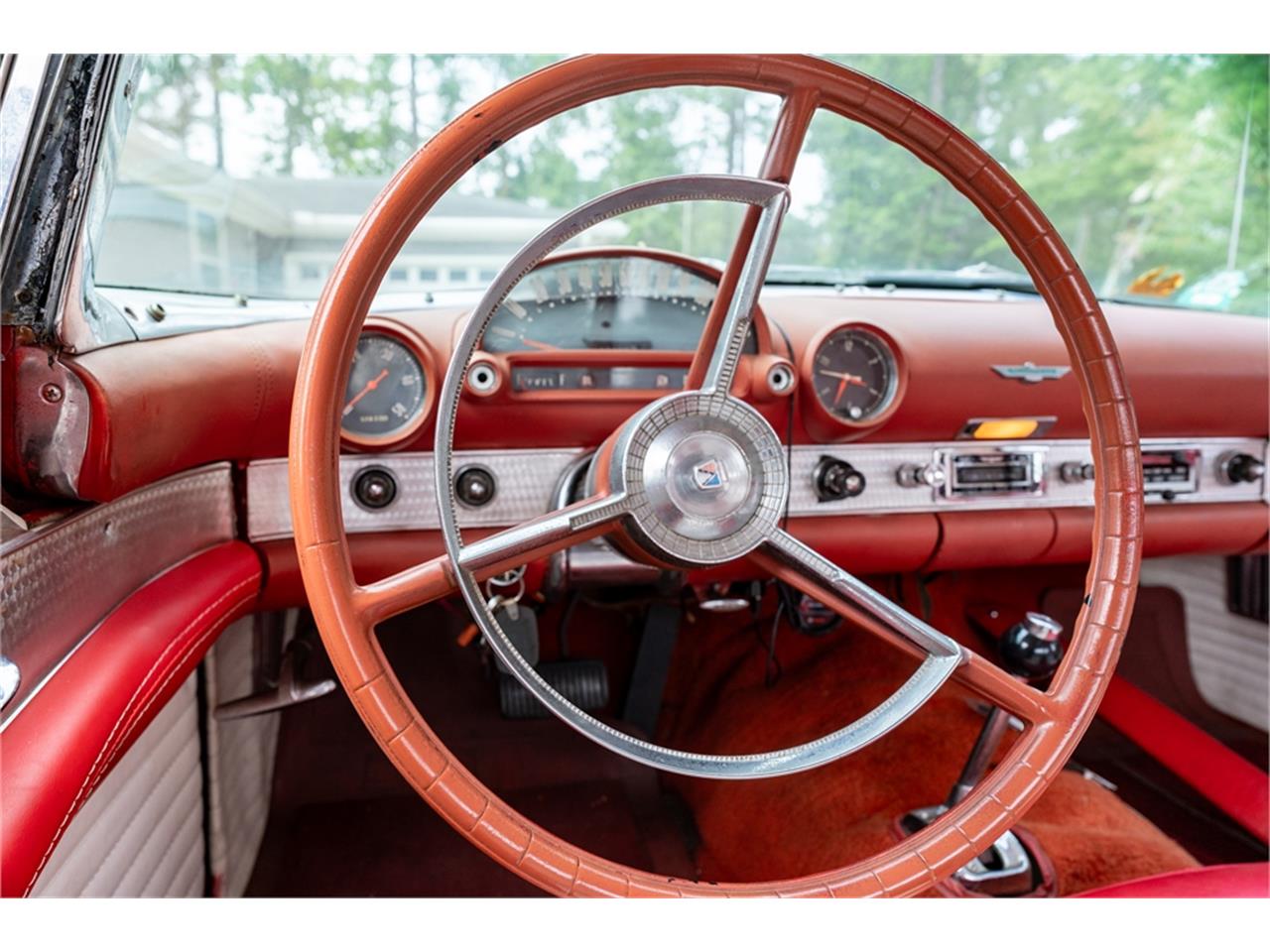 Ford-Thunderbird-1956-Red-Red-and-white-37