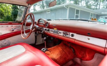 Ford-Thunderbird-1956-Red-Red-and-white-41