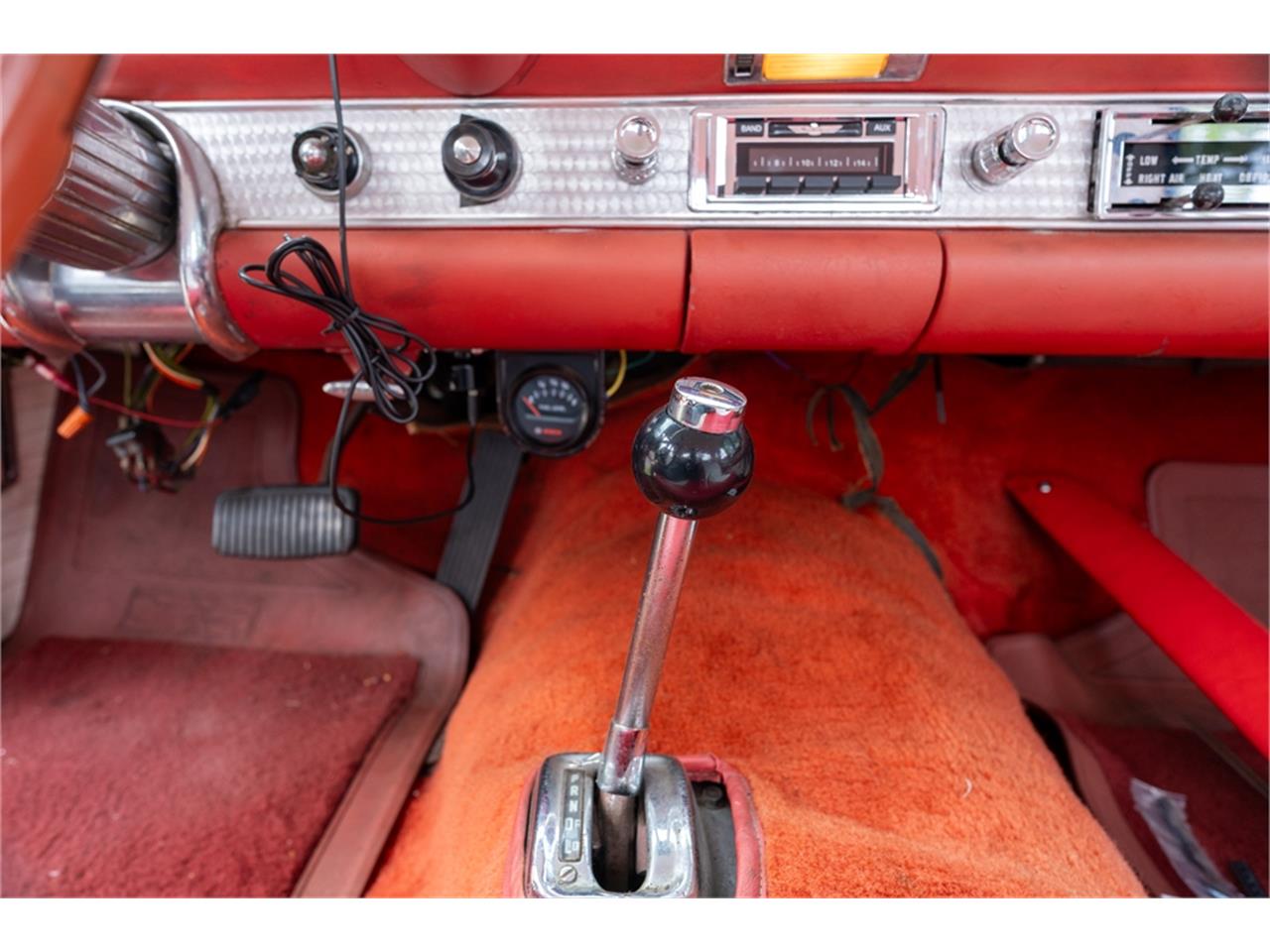 Ford-Thunderbird-1956-Red-Red-and-white-51