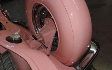Ford-Thunderbird-1956-Sunset-Coral-BlackWhite-18