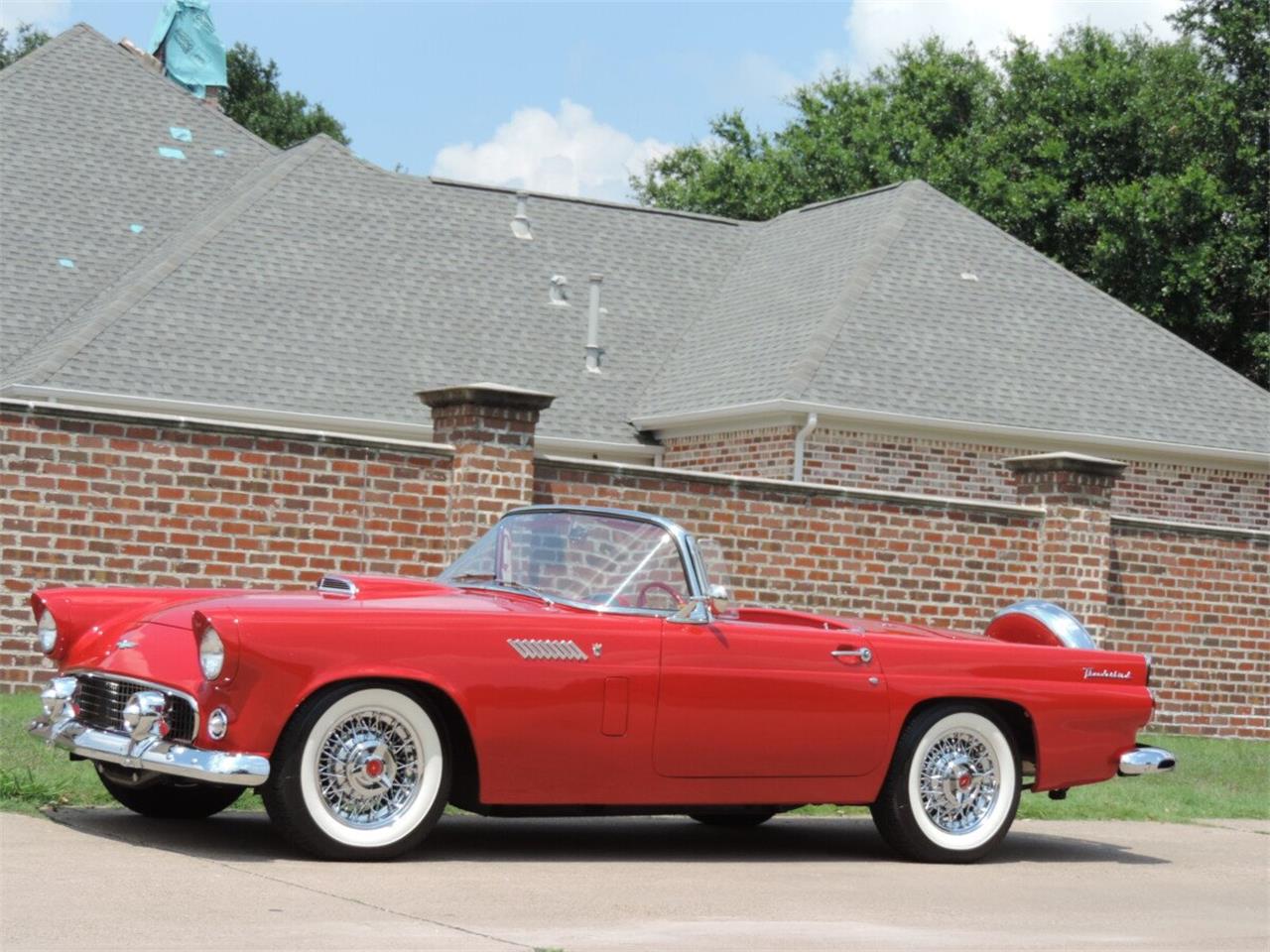 Ford-Thunderbird-1956-Torch-Red-Torch-RedWhite-2