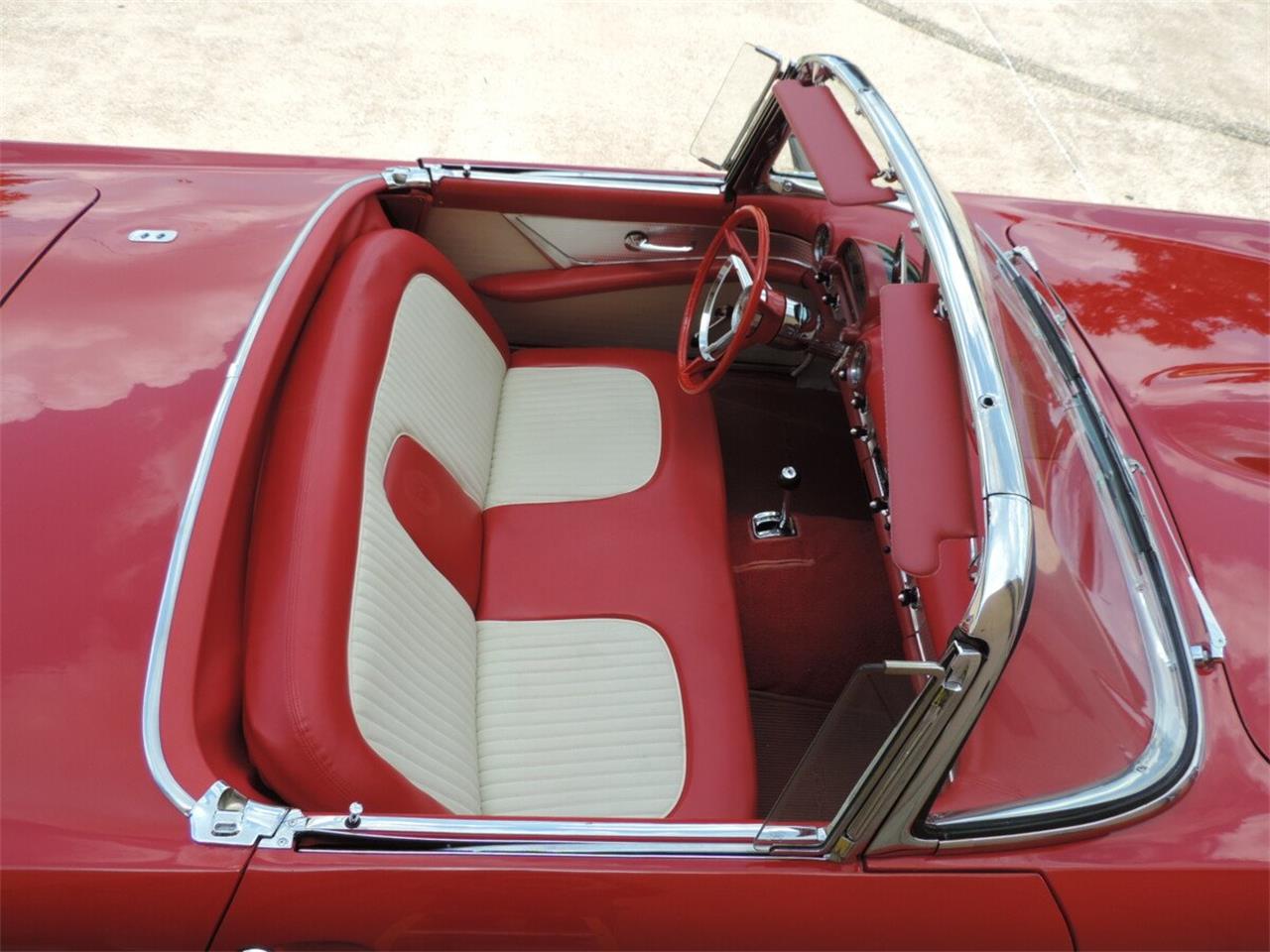 Ford-Thunderbird-1956-Torch-Red-Torch-RedWhite-8