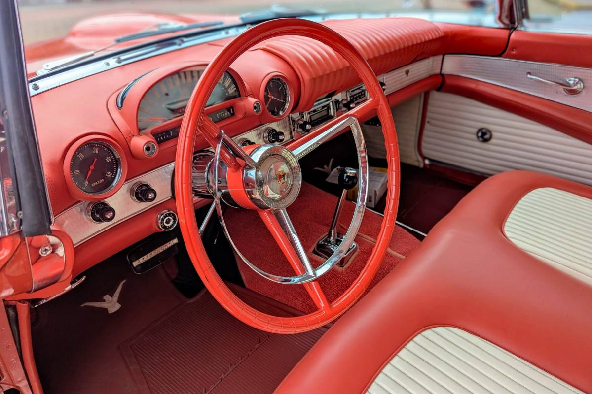 Ford-Thunderbird-1956-red-1