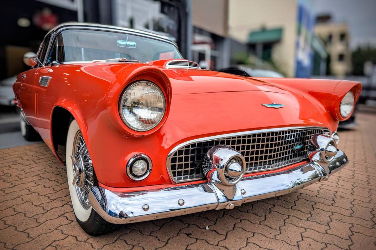 Ford-Thunderbird-1956-red-2