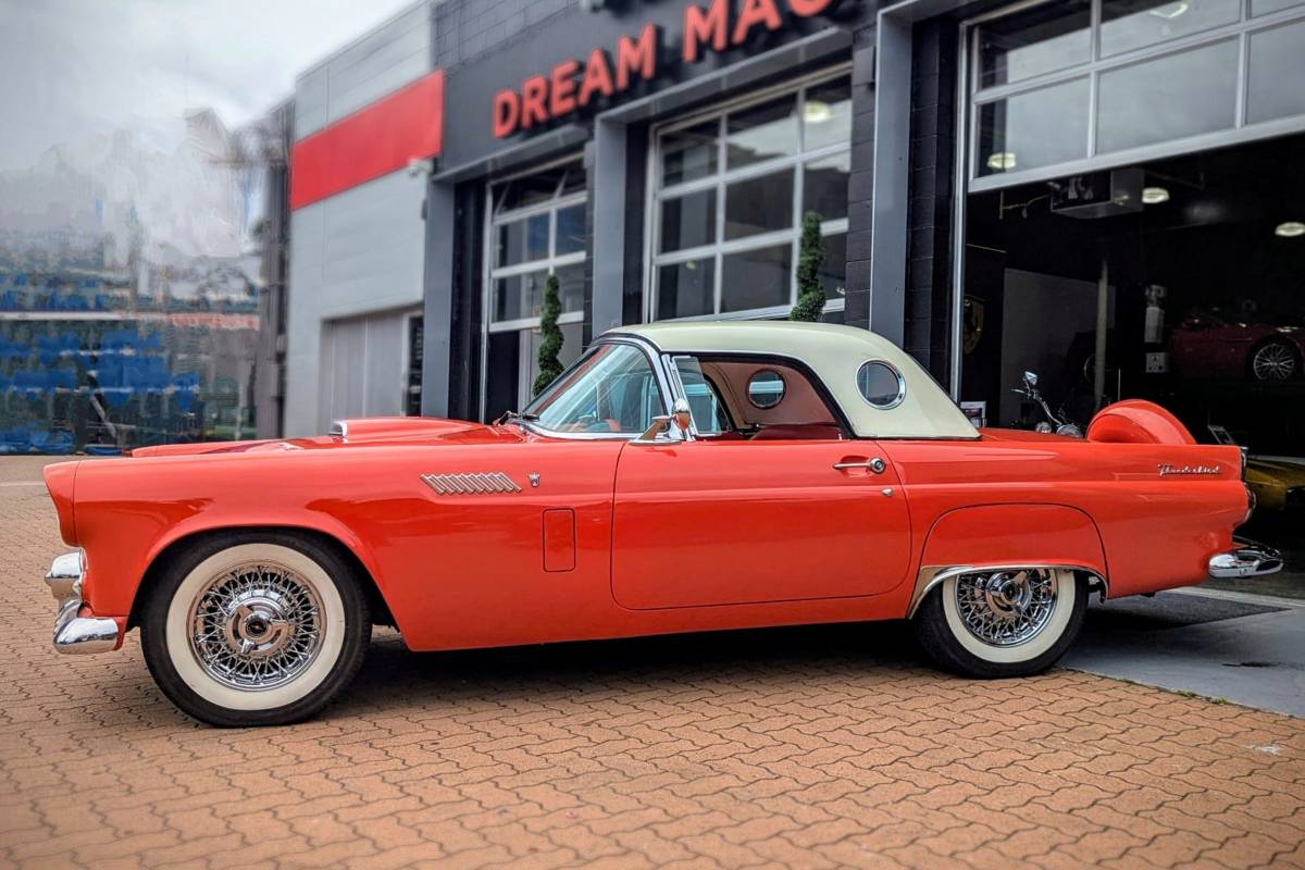 Ford-Thunderbird-1956-red-8