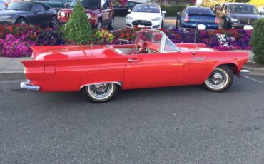 Ford-Thunderbird-1957-1