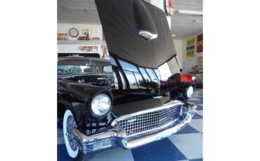 Ford-Thunderbird-1957-Black-Red-19