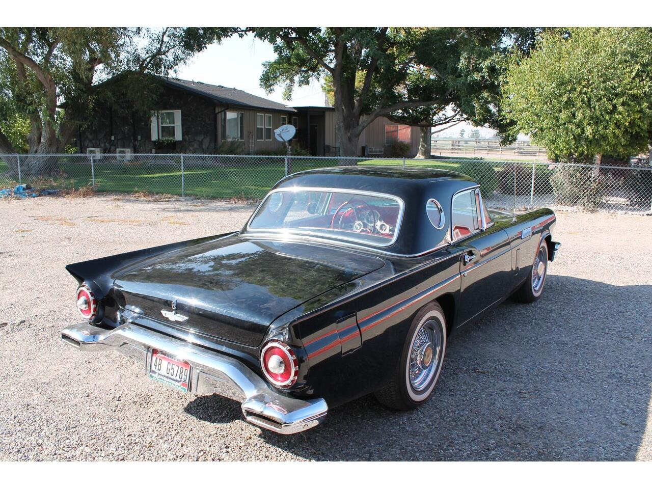 Ford-Thunderbird-1957-Black-Red-2