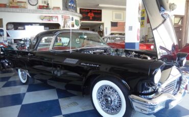 Ford-Thunderbird-1957-Black-Red-5