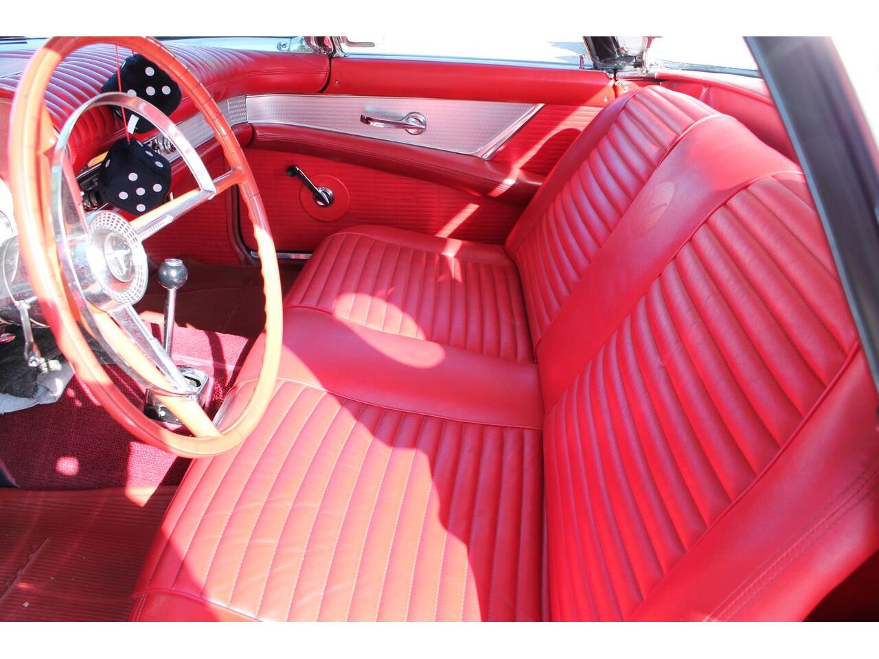 Ford-Thunderbird-1957-Black-Red-7