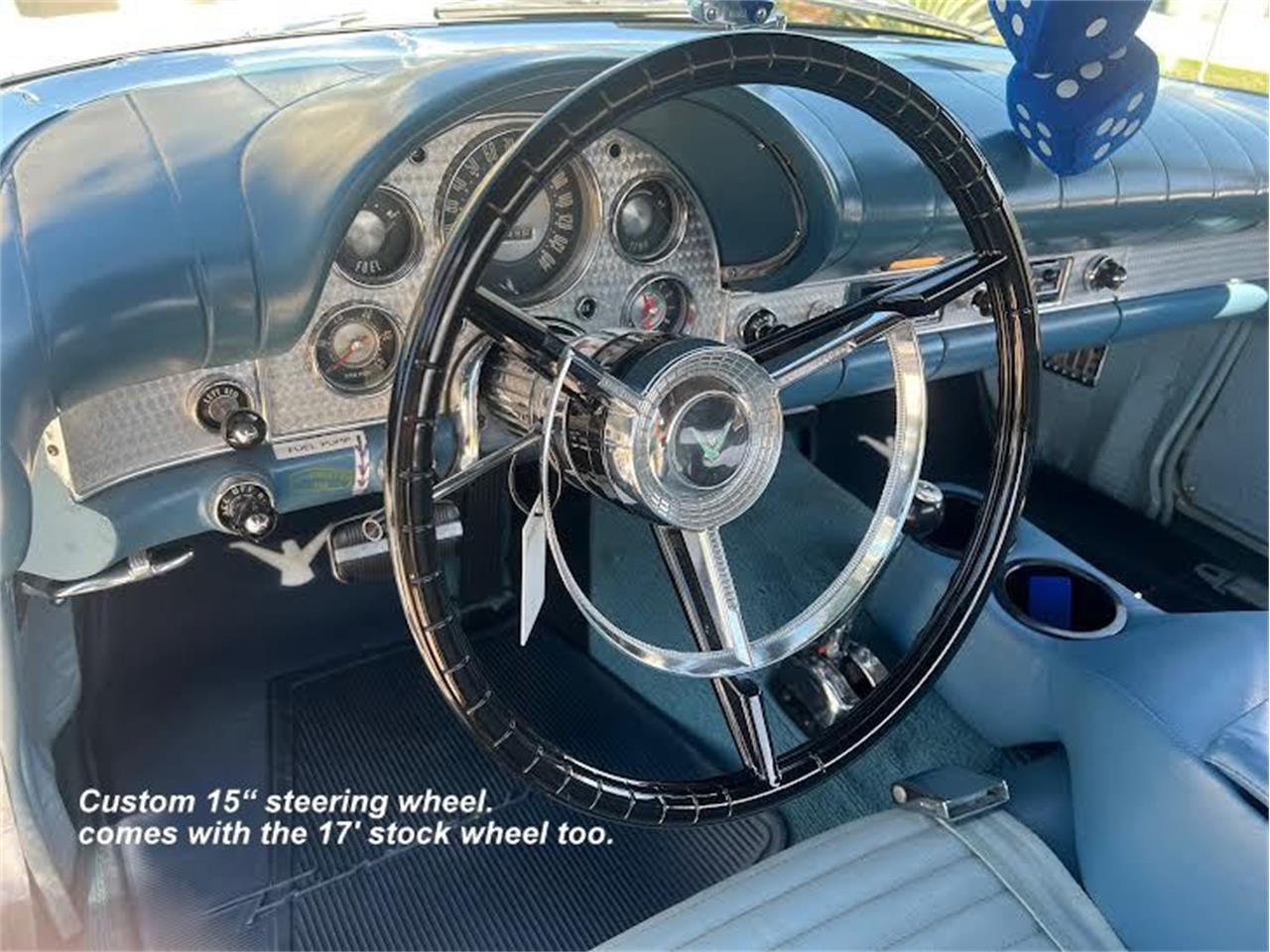 Ford-Thunderbird-1957-Colonial-White-Navy-Blue-12