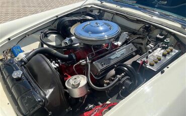 Ford-Thunderbird-1957-Colonial-White-Navy-Blue-6