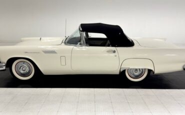 Ford-Thunderbird-1957-Colonial-White-Raven-Black-10