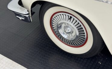 Ford-Thunderbird-1957-Colonial-White-Raven-Black-23