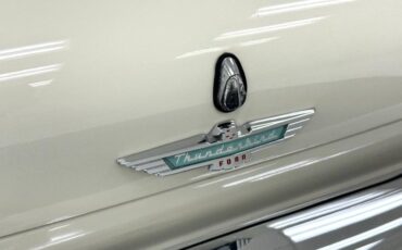 Ford-Thunderbird-1957-Colonial-White-Raven-Black-33