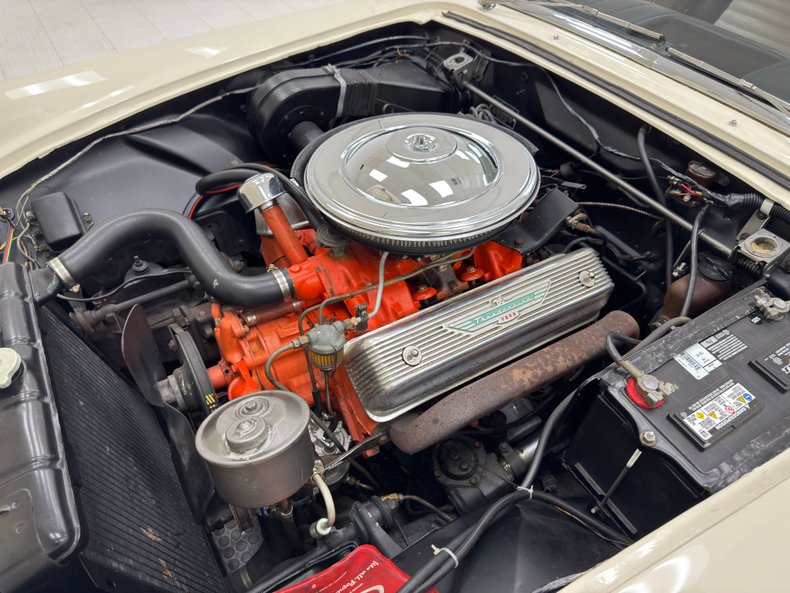 Ford-Thunderbird-1957-Colonial-White-Raven-Black-40