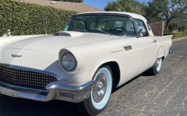 Ford-Thunderbird-1957-Colonial-White-White-amp-Black-3