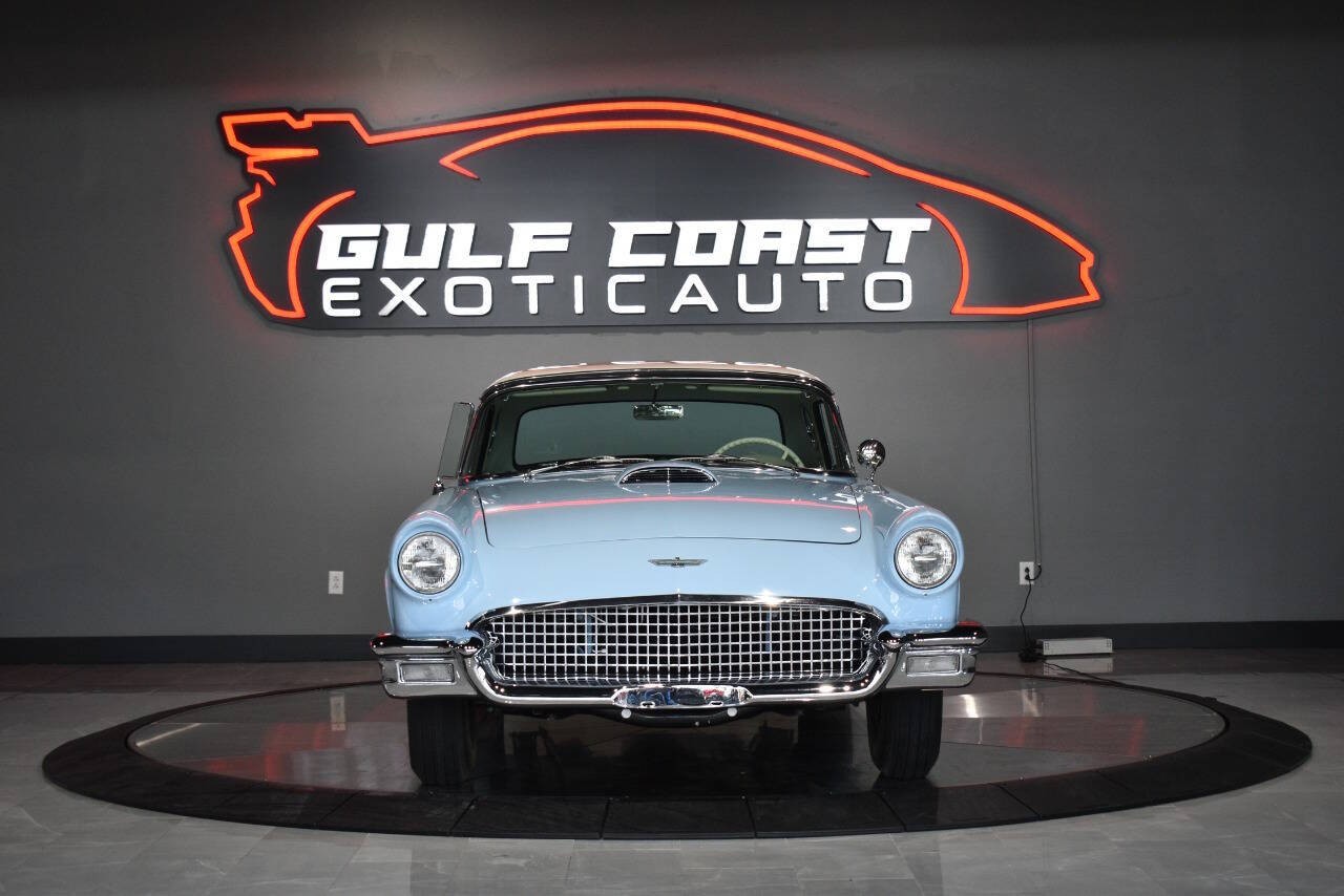 Ford-Thunderbird-1957-Convertible-11