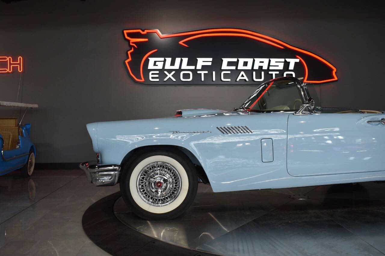 Ford-Thunderbird-1957-Convertible-23