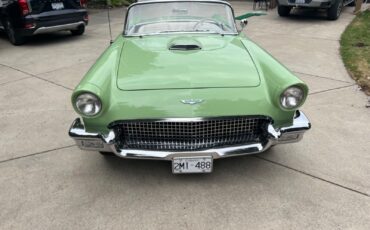 Ford-Thunderbird-1957-Convertible-3
