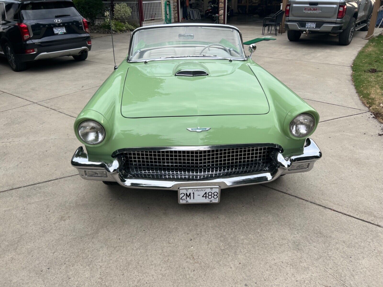 Ford-Thunderbird-1957-Convertible-3