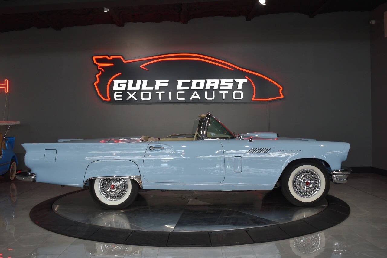 Ford-Thunderbird-1957-Convertible-31