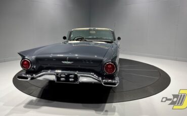 Ford-Thunderbird-1957-Convertible-37