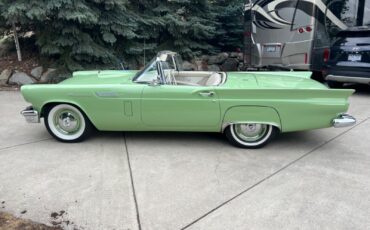 Ford-Thunderbird-1957-Convertible-7