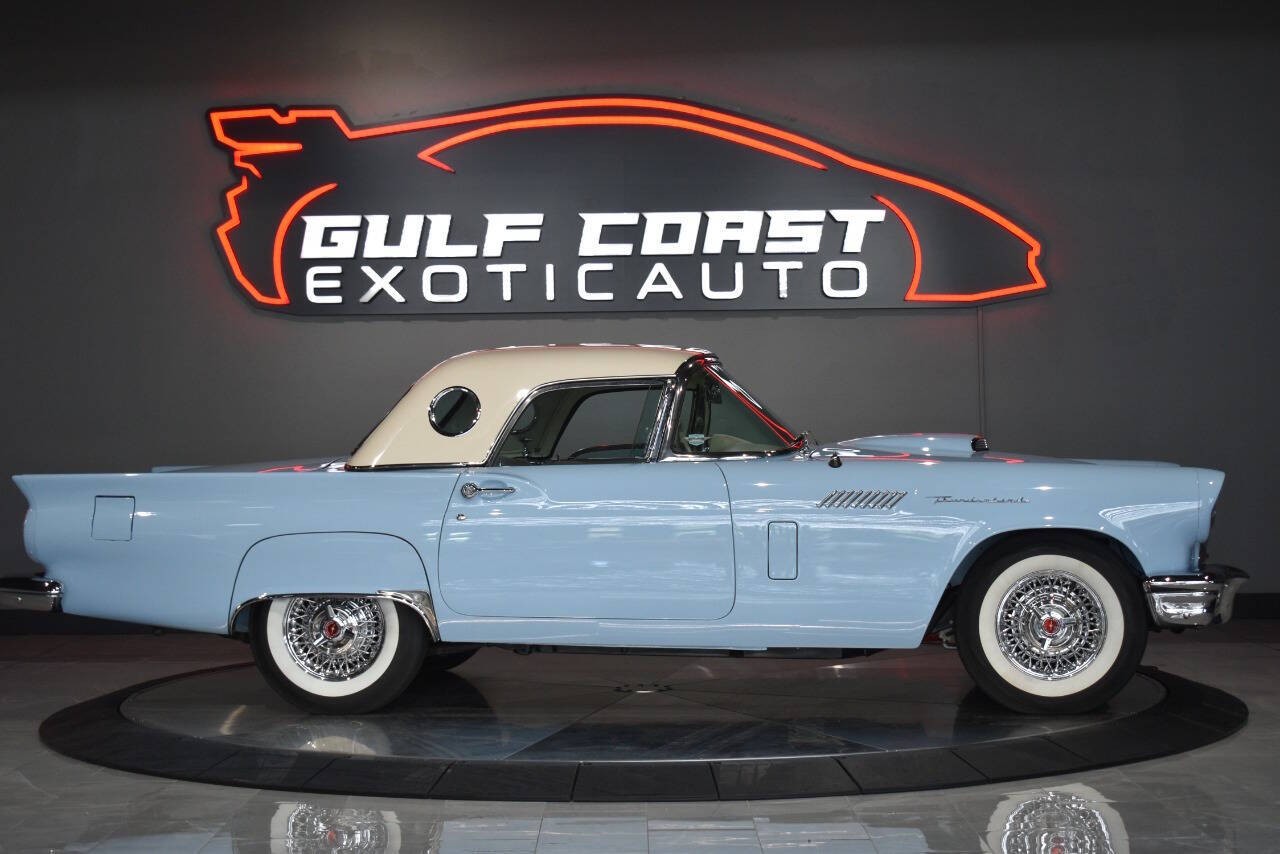 Ford-Thunderbird-1957-Convertible-9