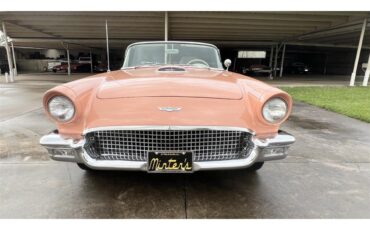 Ford-Thunderbird-1957-Coral-Sand-White-4