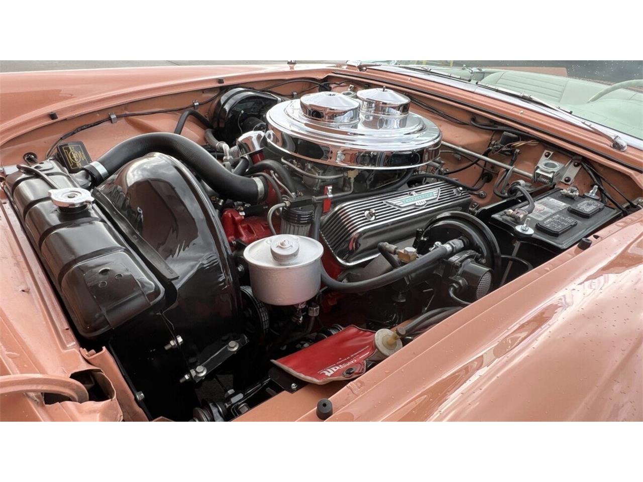 Ford-Thunderbird-1957-Coral-Sand-White