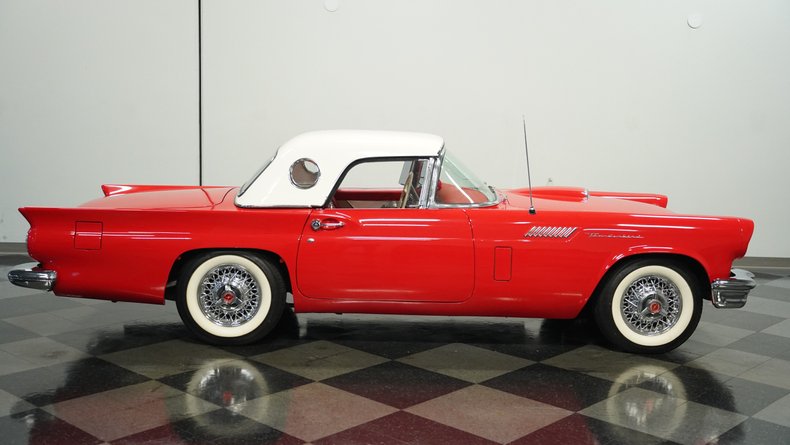 Ford-Thunderbird-1957-Flame-Red-Red-ampamp-White-11