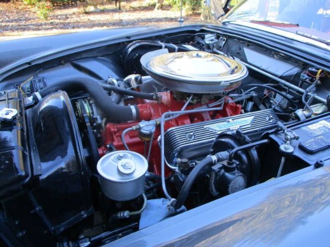 Ford-Thunderbird-1957-Gray-Red-11