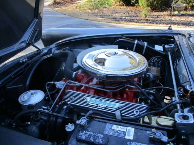 Ford-Thunderbird-1957-Gray-Red-12