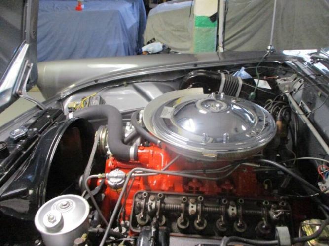 Ford-Thunderbird-1957-Gray-Red-5