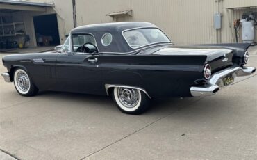 Ford-Thunderbird-1957-Raven-Black-BlackWhite-11