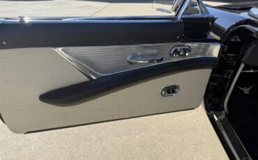 Ford-Thunderbird-1957-Raven-Black-BlackWhite-17